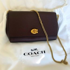 COACH Small Alexa Turnlock Clutch